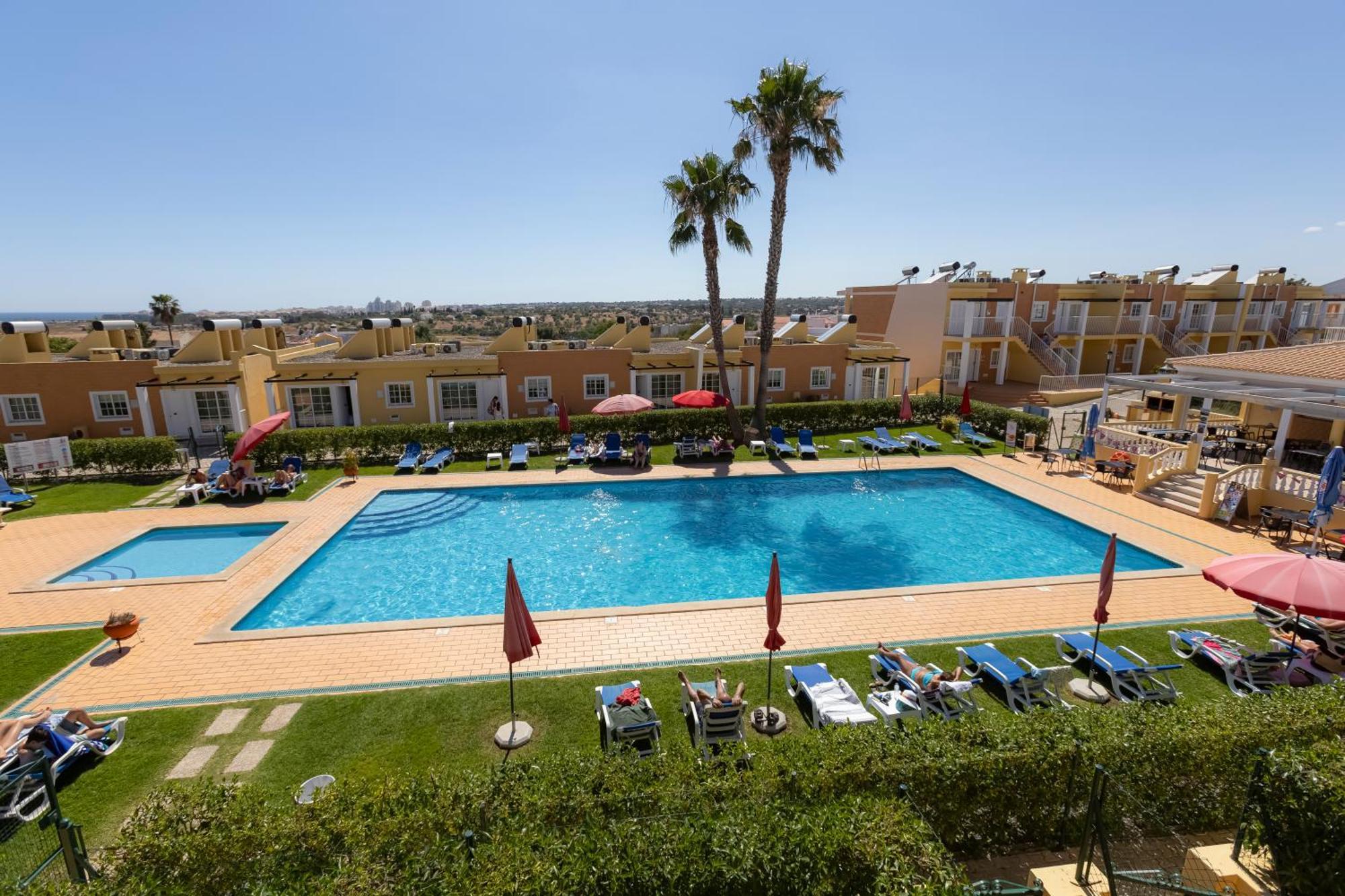 Villas Barrocal Pêra Екстериор снимка