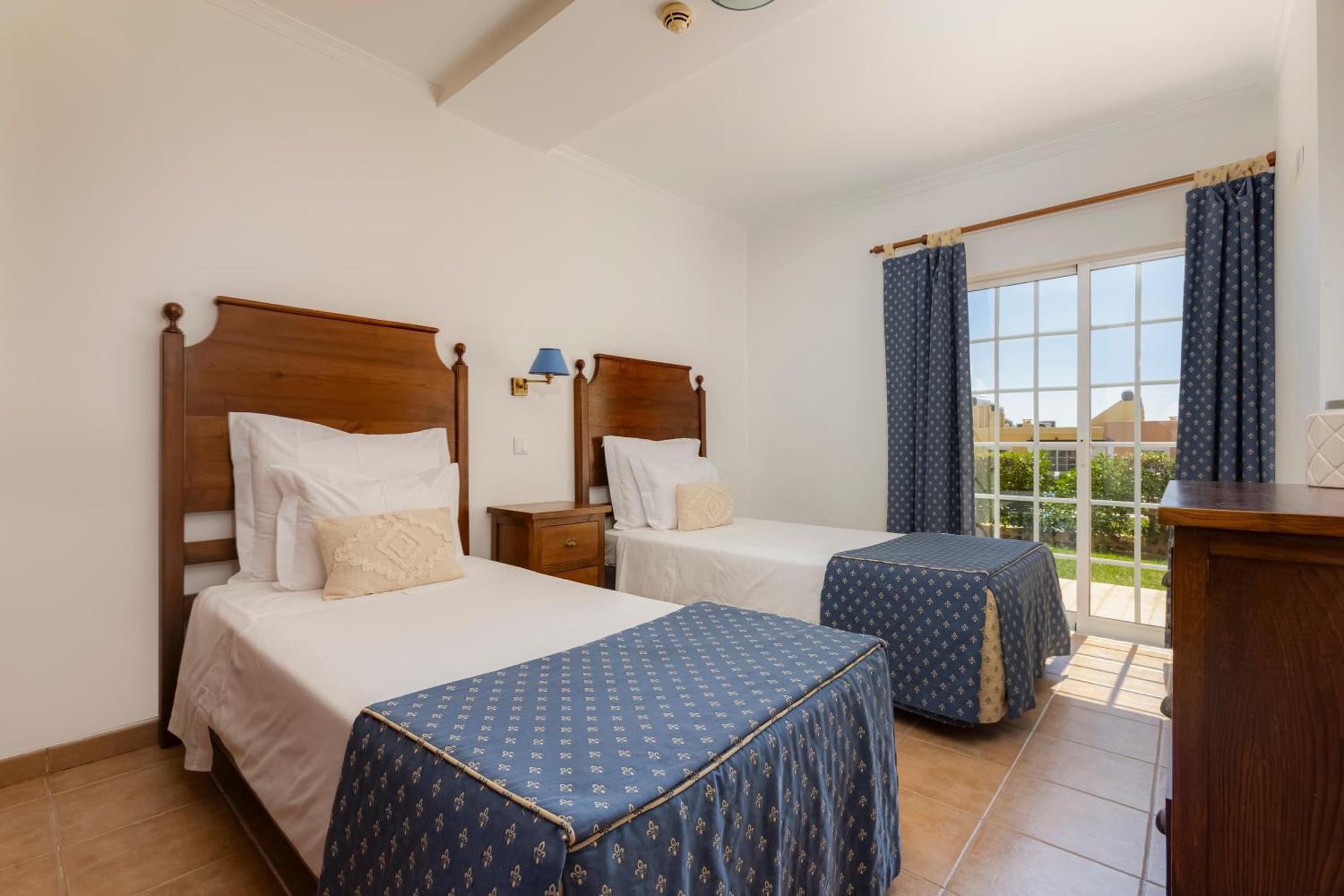 Villas Barrocal Pêra Екстериор снимка