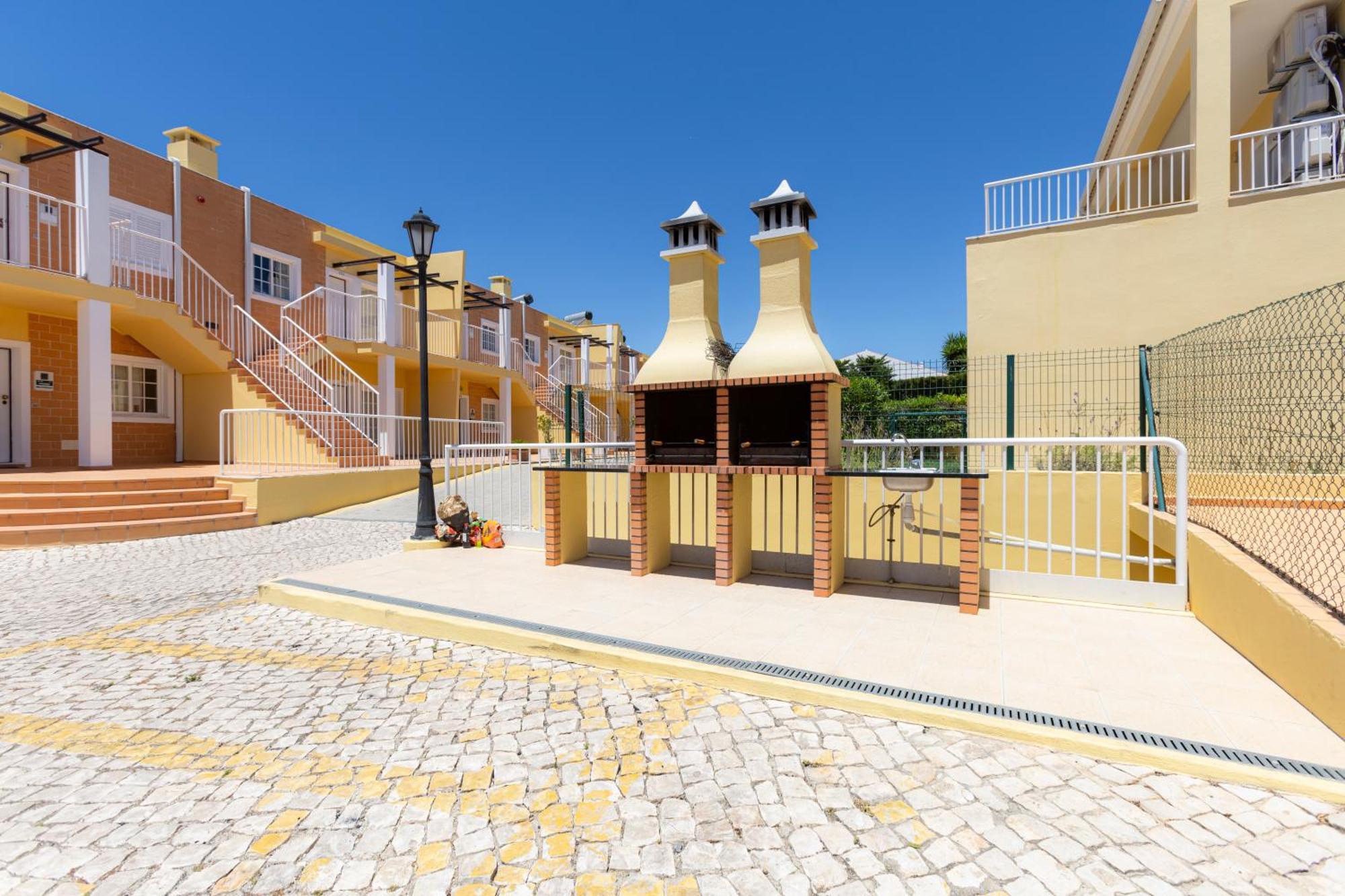 Villas Barrocal Pêra Екстериор снимка