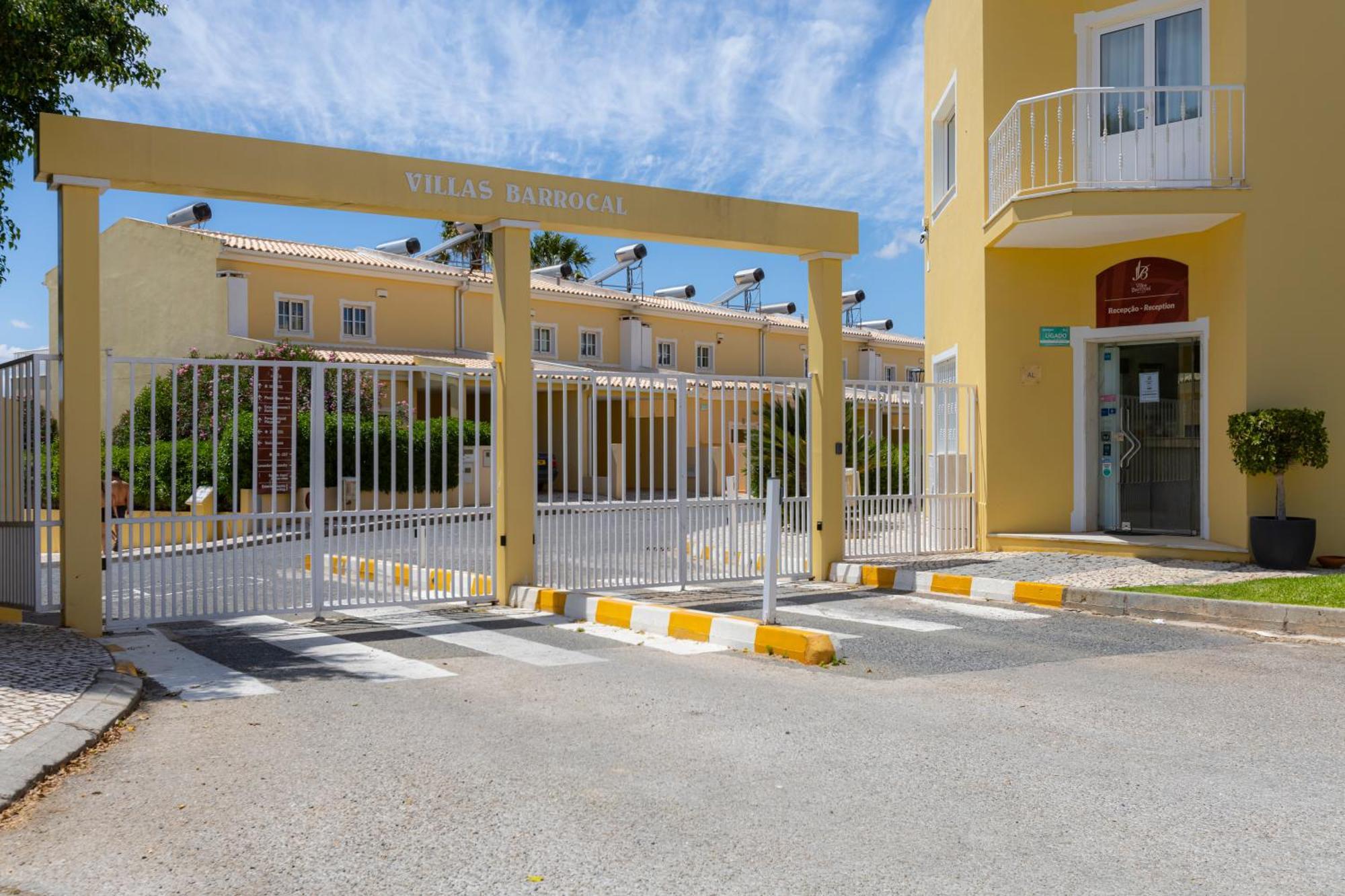 Villas Barrocal Pêra Екстериор снимка