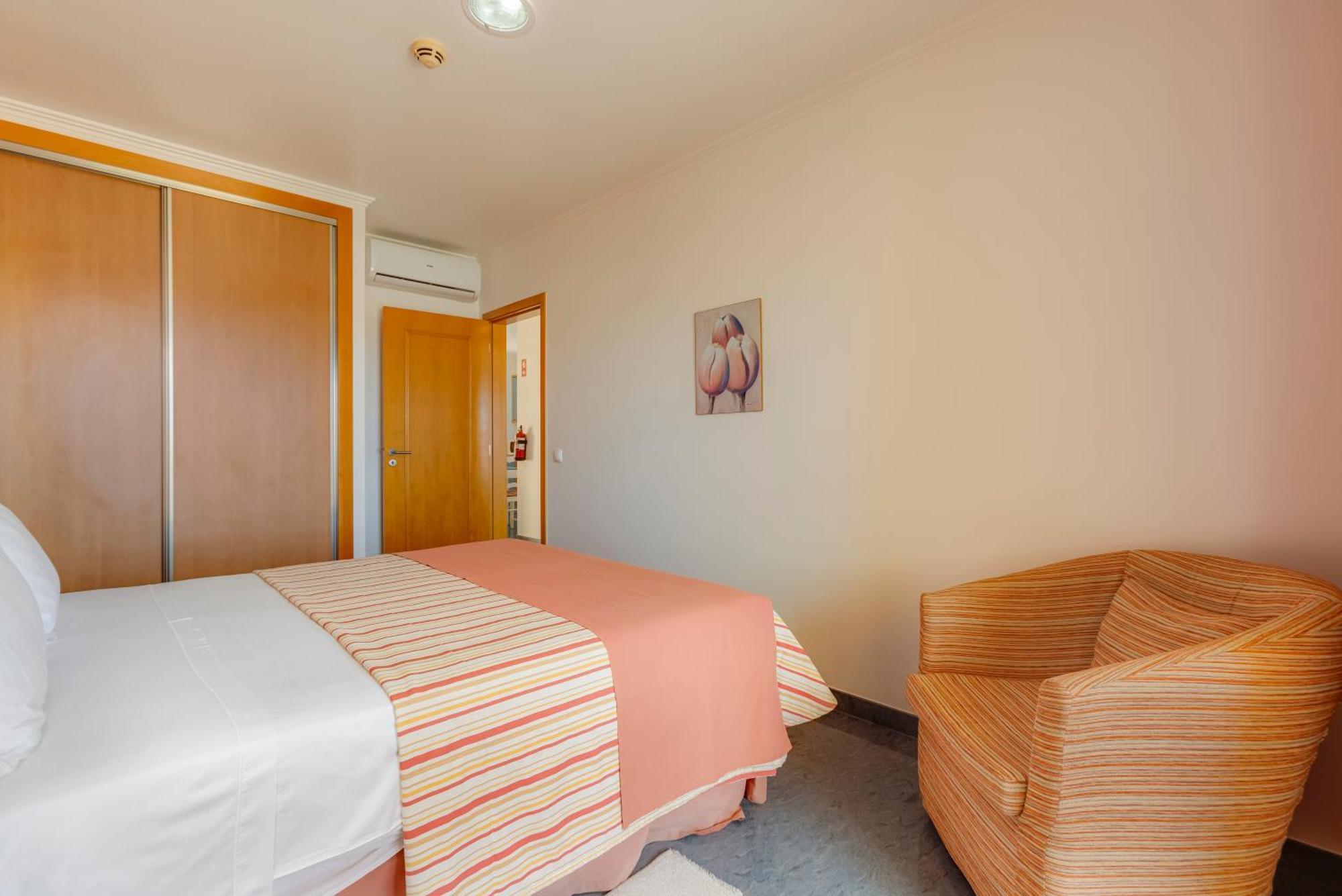 Villas Barrocal Pêra Екстериор снимка