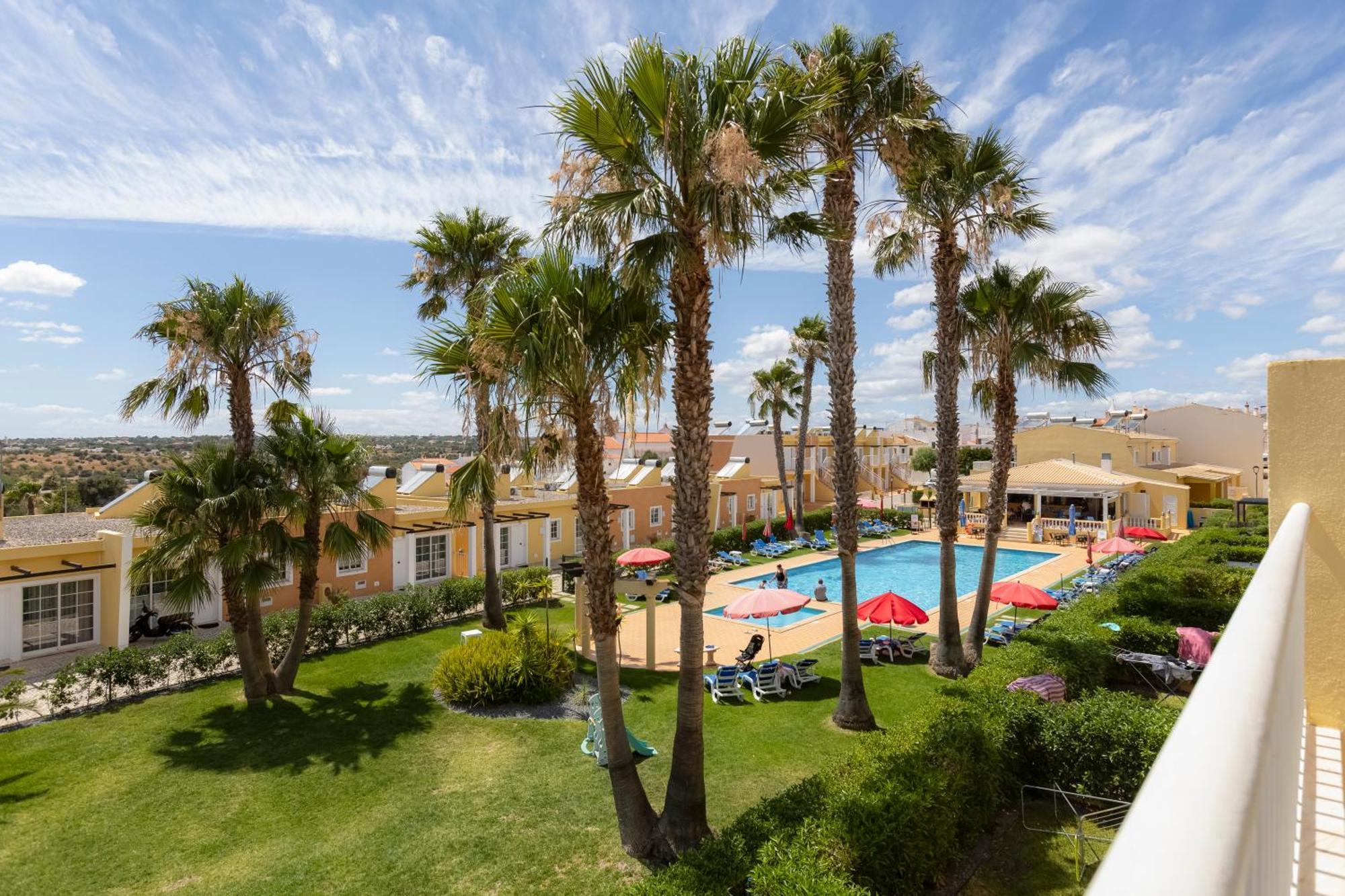Villas Barrocal Pêra Екстериор снимка